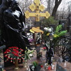 Фото с могилы на Ваганьковском кладбище